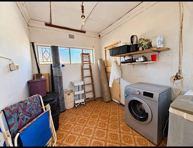 3 BEDROOM HOUSE FOR SALE IN THREE RIVERS
